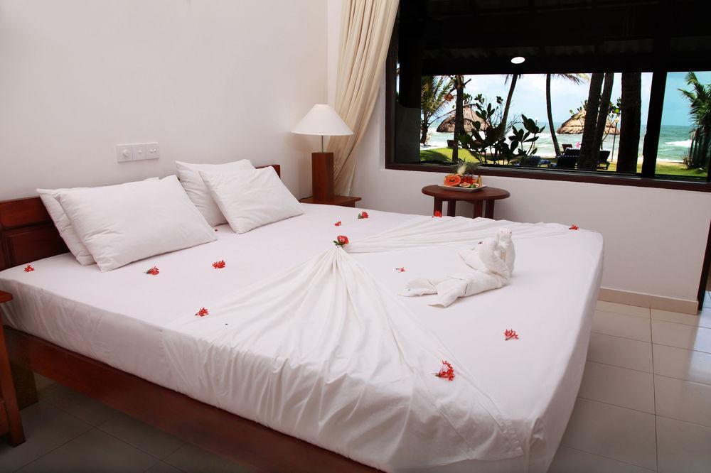 Sea Rock Villa Bentota Dış mekan fotoğraf