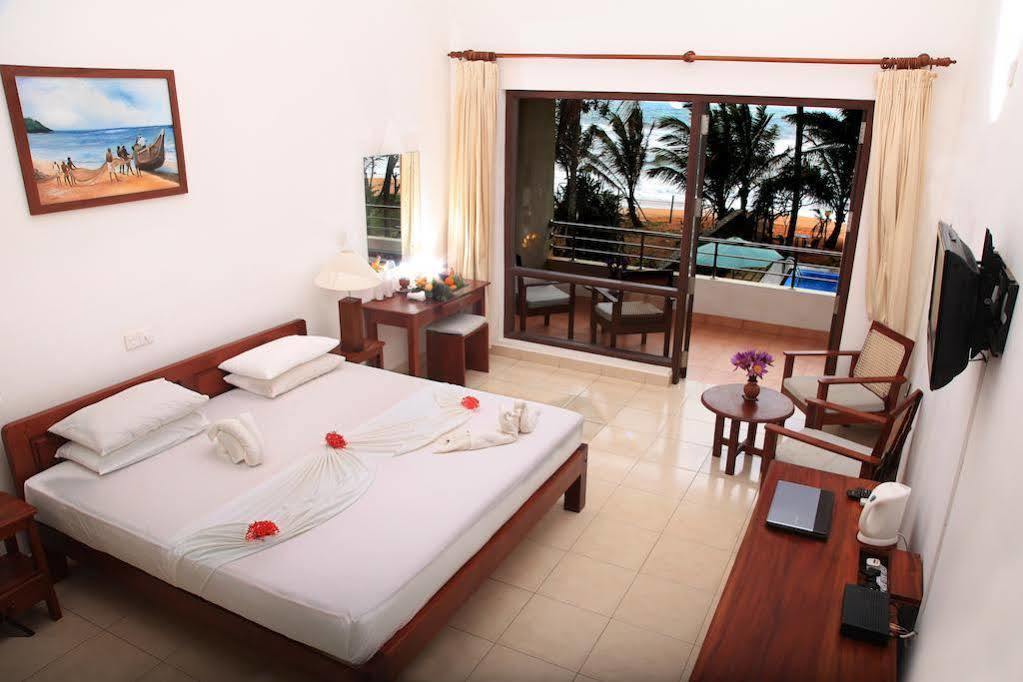 Sea Rock Villa Bentota Dış mekan fotoğraf