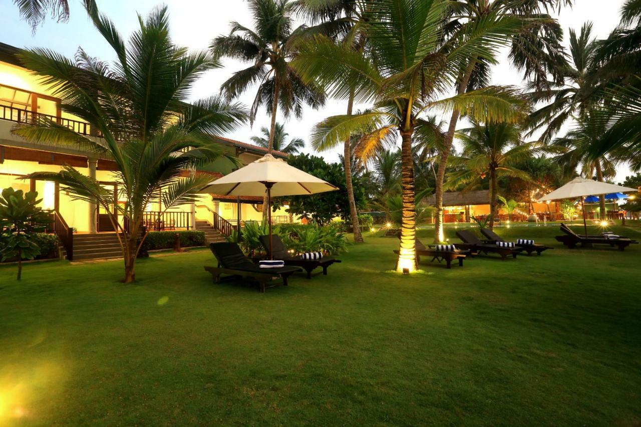 Sea Rock Villa Bentota Dış mekan fotoğraf