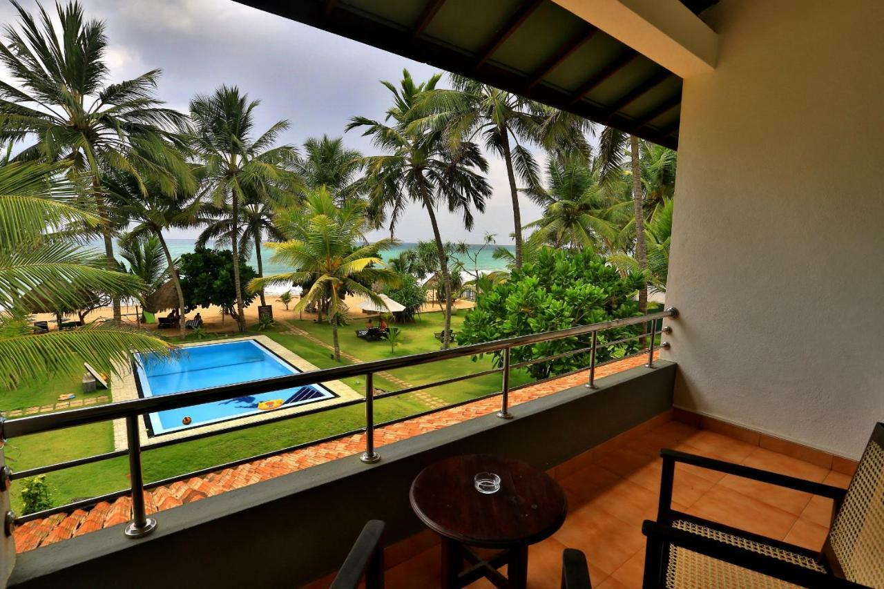 Sea Rock Villa Bentota Dış mekan fotoğraf