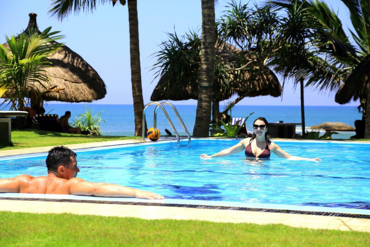 Sea Rock Villa Bentota Dış mekan fotoğraf