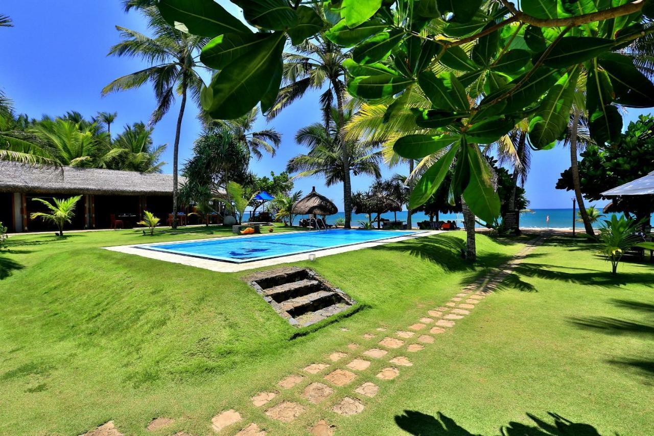 Sea Rock Villa Bentota Dış mekan fotoğraf